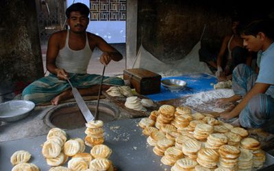 যে অমর প্রেমকাহিনি থেকে এলো ‘বাকরখানি’র নাম