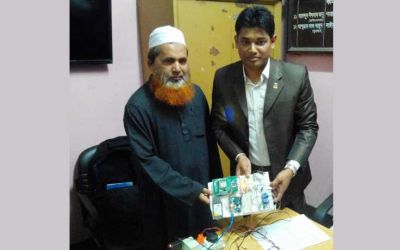 শিক্ষক খলিলুর রহমান ও আবিষ্কারক জিকু