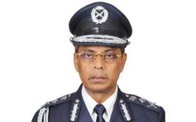 গুলশান হামলায় দুই সন্দেহভাজন আটক গুলশান হামলায় দুই সন্দেহভাজন আটক