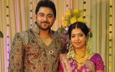 স্ত্রী তনয়ার সঙ্গে সোহম স্ত্রী তনয়ার সঙ্গে সোহম