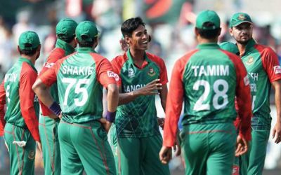 মুস্তাফিজের রেকর্ড