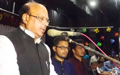বঙ্গবন্ধুর খুনিদের ফিরিয়ে দিতে ট্রাম্পকে স্বাস্থ্যমন্ত্রীর আহ্বান বঙ্গবন্ধুর খুনিদের ফিরিয়ে দিতে ট্রাম্পকে স্বাস্থ্যমন্ত্রীর আহ্বান