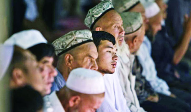 উইঘুরদের বিভিন্ন তথ‌্য ও সকল খবর