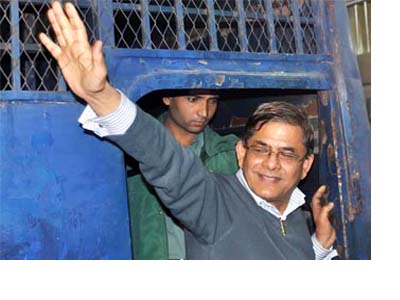 ফের গ্রেফতার ফখরুল, ১৭ দিনের রিমান্ড আবেদন ফের গ্রেফতার ফখরুল, ১৭ দিনের রিমান্ড আবেদন