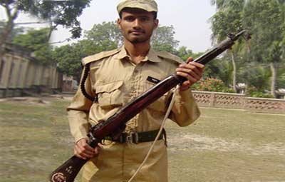 পুলিশের আট দশকের সঙ্গী এখন আনসারের হাতে