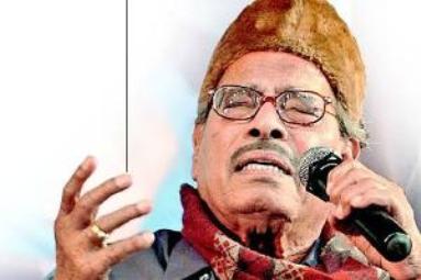 Manna Dey`s family members squabble over his assets