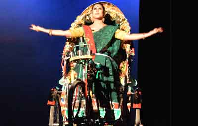 দশটি সুরে দশটি নৃত্য