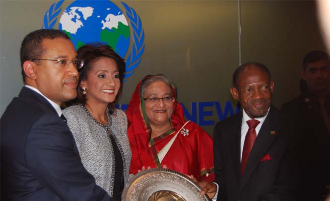 PM gets South-South Award for poverty alleviation