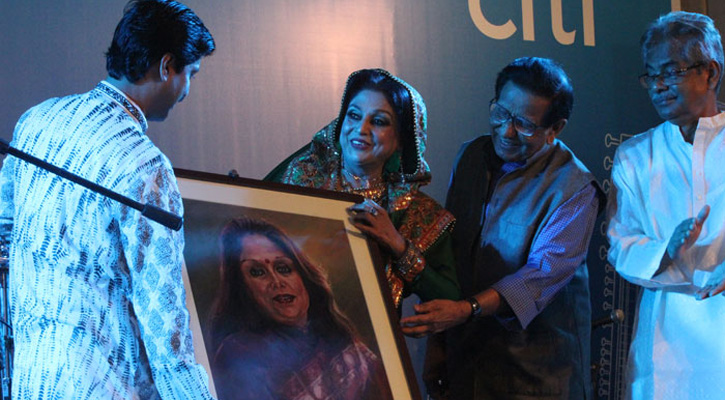 Shahnaz Rahmatullah accorded reception