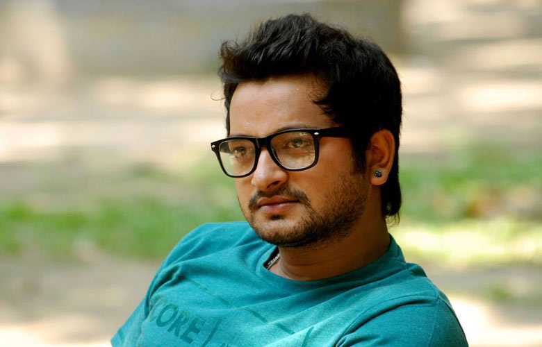 জন্মদিনেও শুটিং-এ ব্যস্ত সাইমন