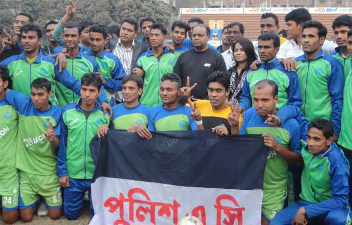 প্রথম বিভাগে উত্তীর্ণ হলো পুলিশ অ্যাথলেটিক্স