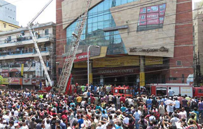 এলিফ্যান্ট রোডের মাল্টিপ্লান সেন্টারের আগুন নিয়ন্ত্রণে