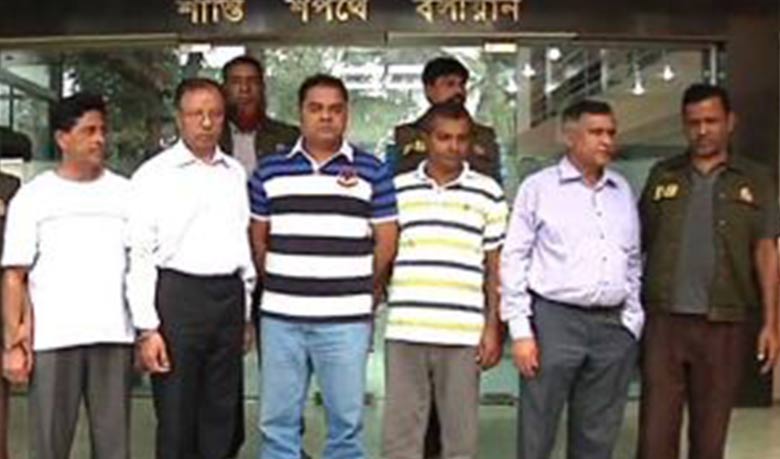 Biman DGM among 5 held for gold smuggling