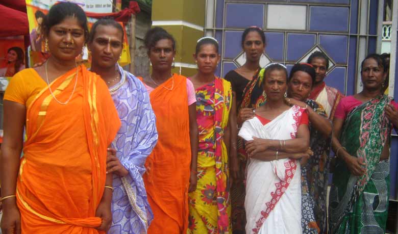 হিজড়াদের কি মা থাকে না?