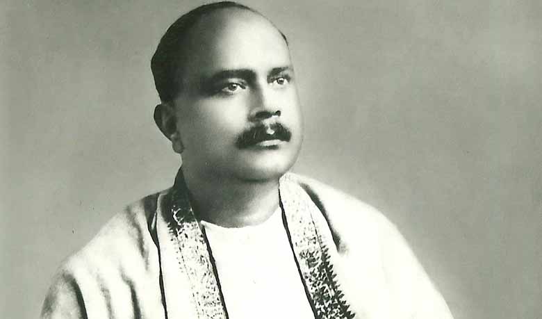 মোদের গরব, মোদের আশার অমর গীতিকার