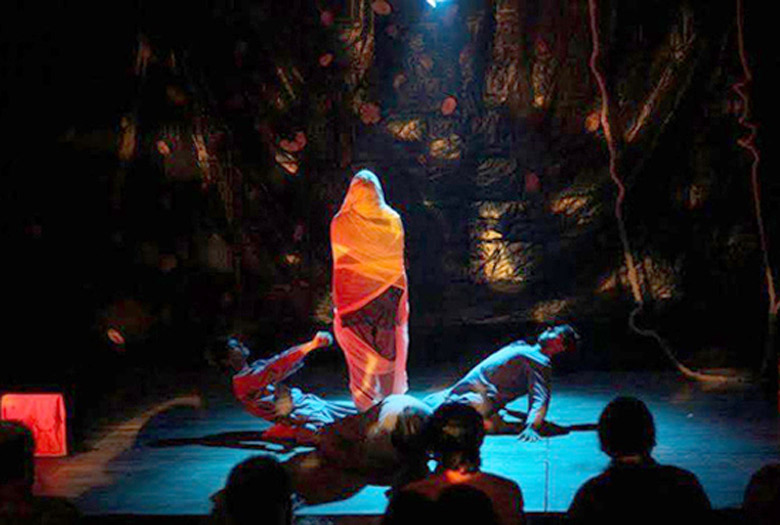 শিল্পকলায় উদীচী’র যুগল অনু নাটক