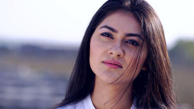 মা হচ্ছেন শায়না আমিন