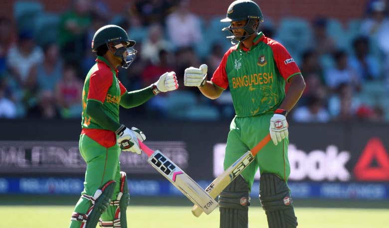 Mahmudullah, Mushfiqur drive Bangladesh to set England 276