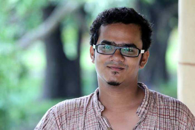 যে কারণে পরিচালক সমিতি থেকে বিতাড়িত অনন্য মামুন