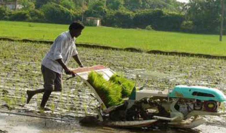 Govt to provide farmers free agro machines