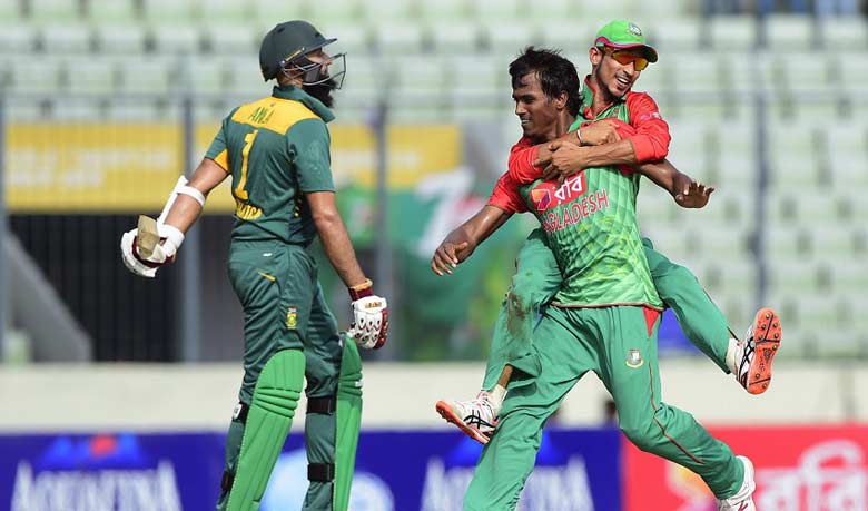 অবশেষে ভাঙলেন রুবেল! (ভিডিও)