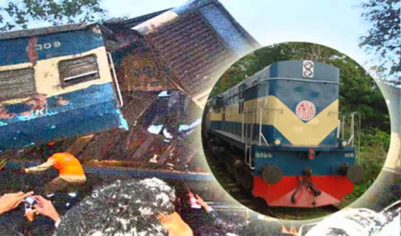 3 killed as train hits pickup van in Gazipur