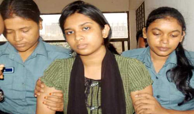 যেভাবে খুন হন ঐশীর বাবা-মা