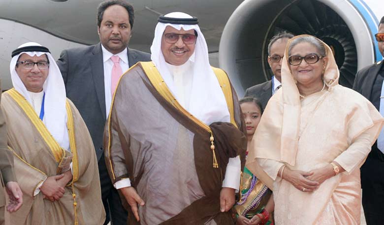 Kuwaiti PM given red carpet reception