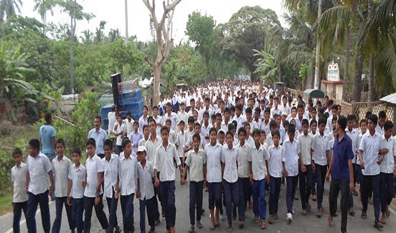 খুলনার রাষ্ট্রায়ত্ত জুট মিলগুলোতে সোমবার শ্রমিক ধর্মঘট