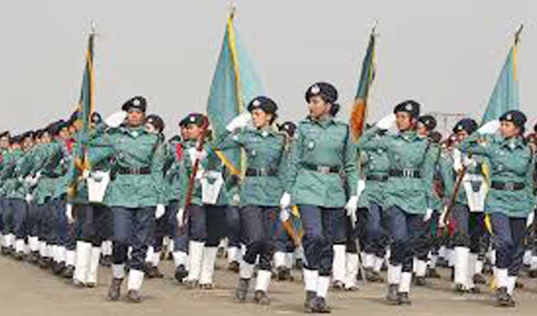 রংপুরে নারী পুলিশ ব্যাচের শিক্ষাসমাপনী কুচকাওয়াজ