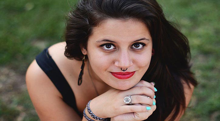 ত্বকের যত্নে যেভাবে ব্যবহার করবেন দুধের সর