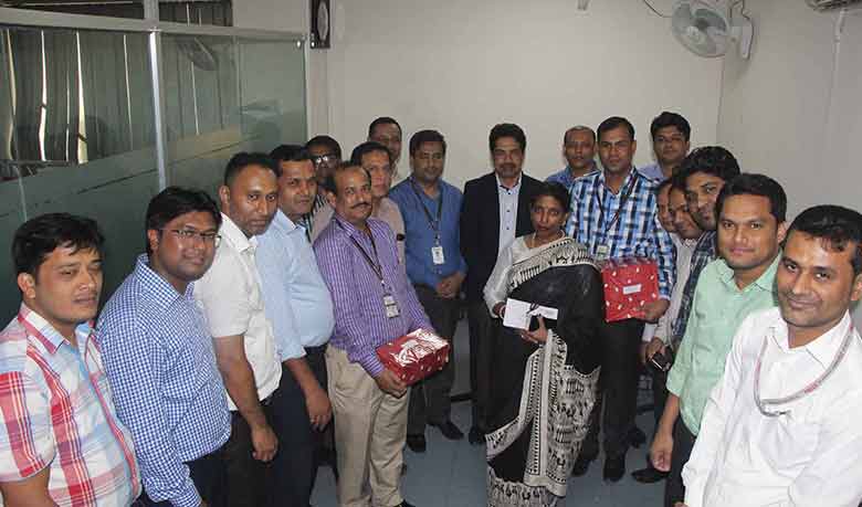 ওয়ালটন গ্রুপের পিকনিকের পুরস্কার বিতরণ