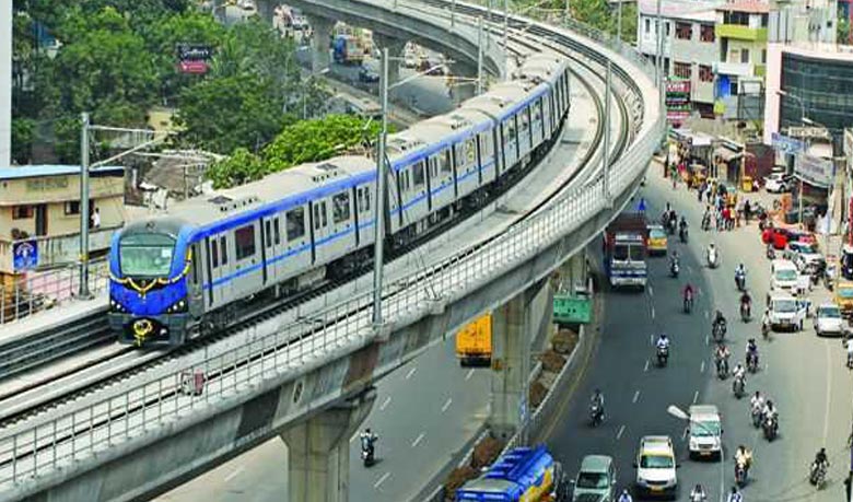 PM opens metrorail, BRT works