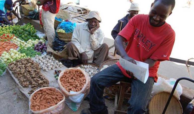 মাটি খাওয়াদের গল্প