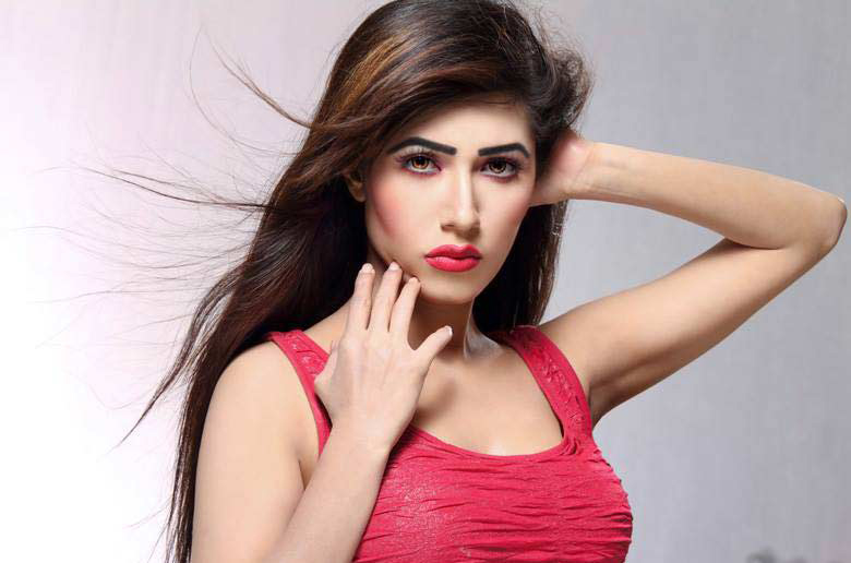 অটোরিকশা দুর্ঘটনায় আহত নায়লা নাঈম