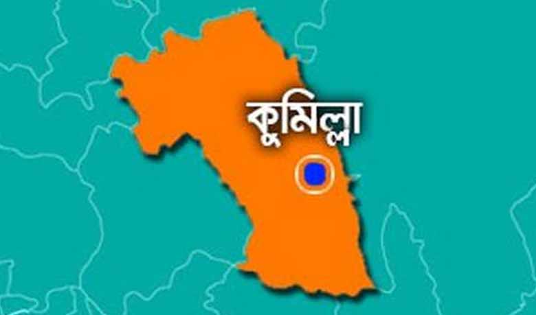 কুমিল্লায় ট্রাকচাপায় নিহত ৩