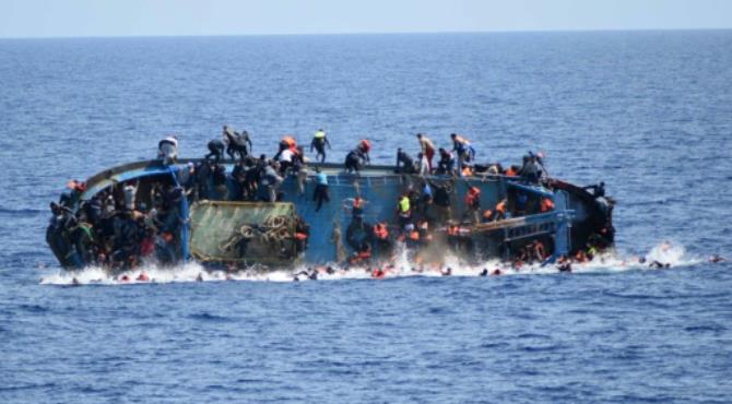 700 migrants feared dead in Mediterranean