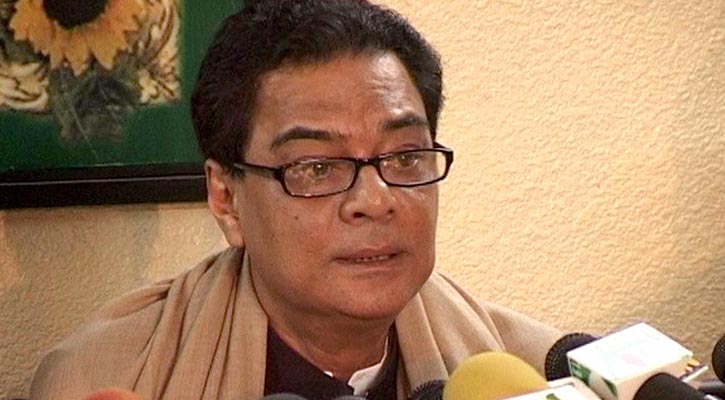 Syed Ashraf returns home