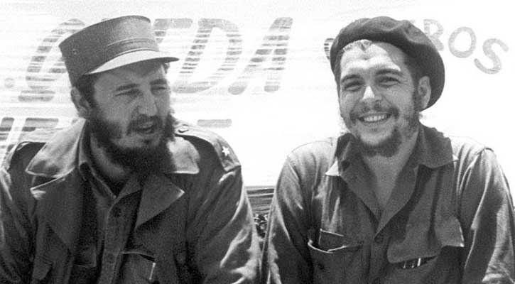 বিপ্লবের প্রবাদপুরুষ ফিদেল কাস্ত্রো ও চে গুয়েভারা