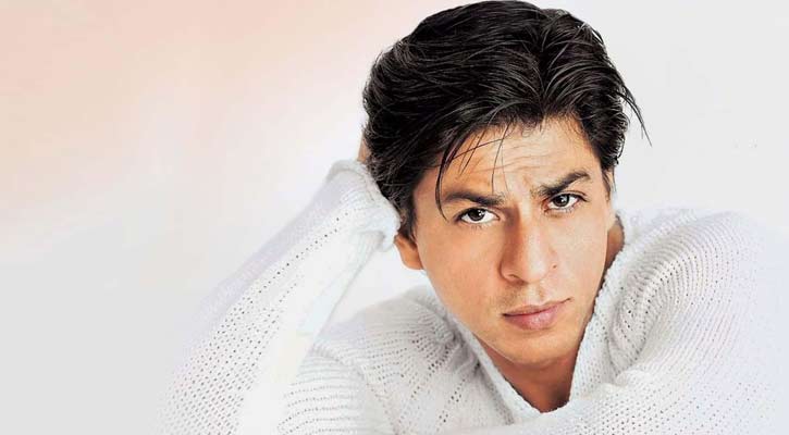 কথা রাখলেন শাহরুখ (ভিডিও)