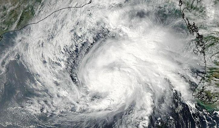 Maarutha may cross Myanmar coast by midnight