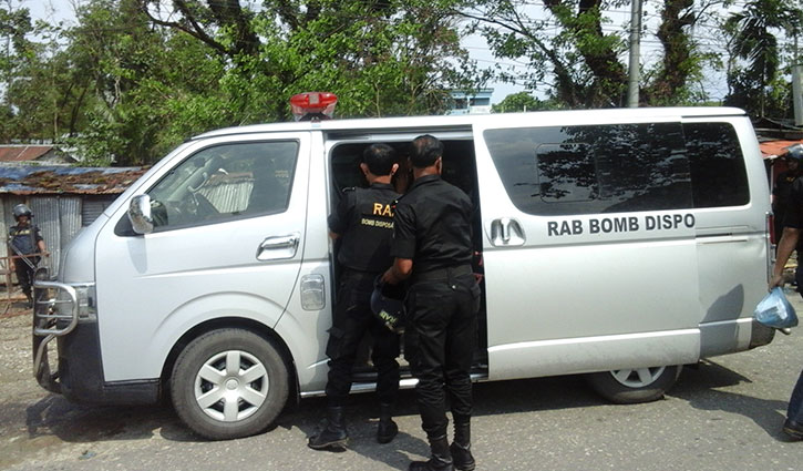 Bodies of two militants recovered from Atia Mahal