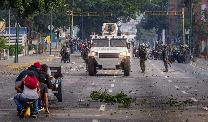 Venezuelan protests against government leave 3 dead