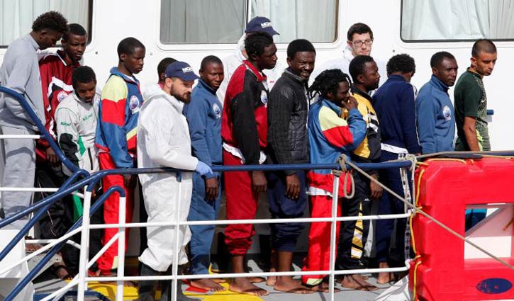 3,000 migrants rescued in Mediterranean