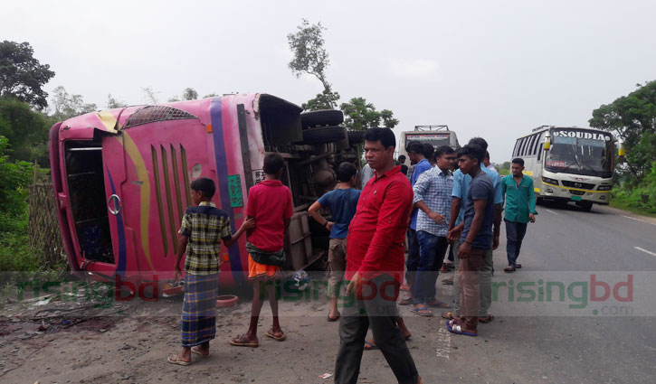 Cox’s Bazar road accident kills 3
