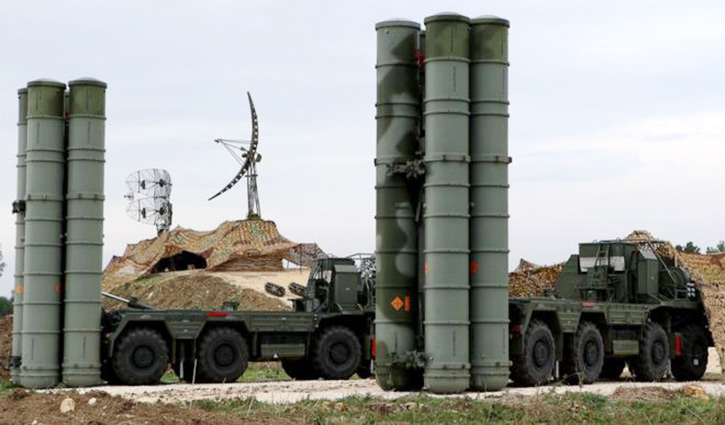 Turkey inks deal to buy Russia's S-400 missile