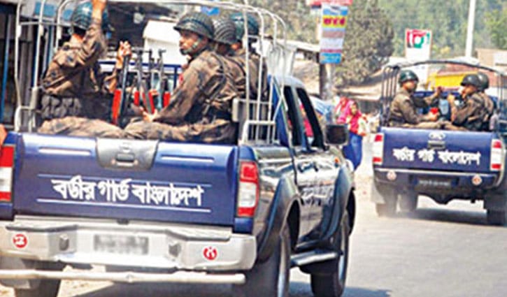 দেশে ৬৯ প্লাটুন বিজিবি সদস্য মোতায়েন, প্রস্তুত ৬৫ প্লাটুন