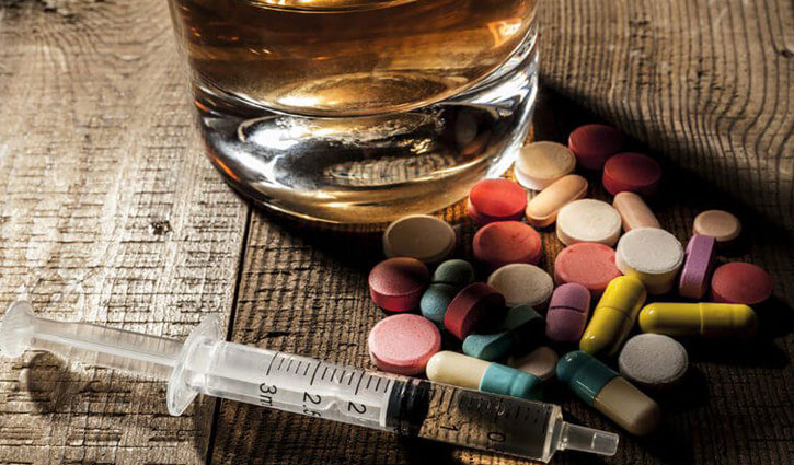 যে ৯ লক্ষণে বুঝবেন আপনার সন্তান মাদকাসক্ত