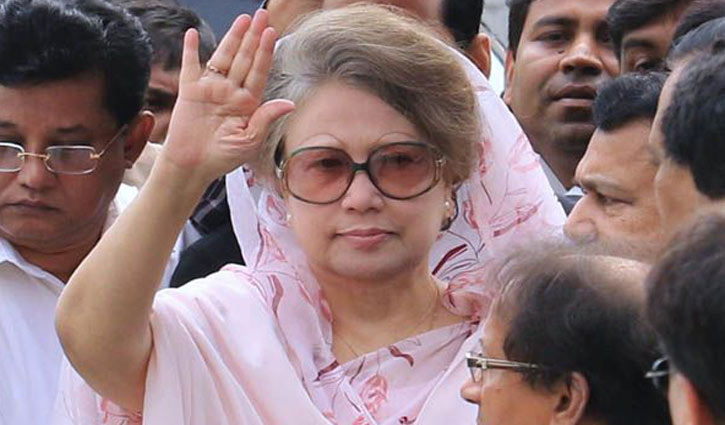 Khaleda Zia being taken to jail