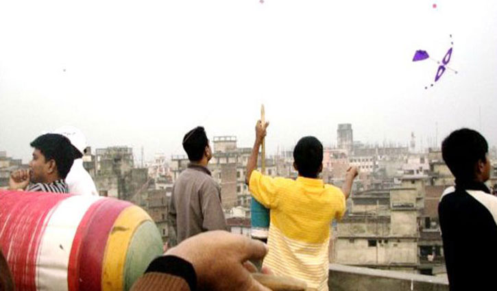 পৌষ সংক্রান্তি ঘুড়ি উৎসব আজ